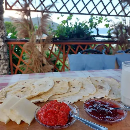 Gasthuis Prespa's Balcony Dolna Gorica