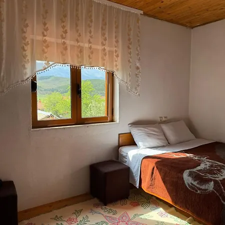 Prespa's Balcony Gasthuis
